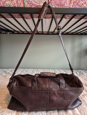 The J Peterman Company Vintage Genuine Leather Weekender Duffel Bag